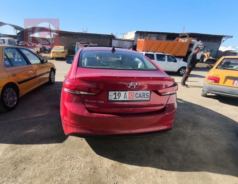 هيونداي النترا